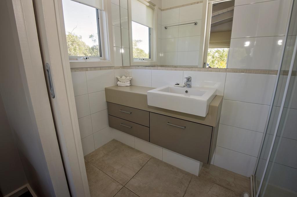 The Lakes Beachfront Holiday Park Lake Tyers Beach Экстерьер фото