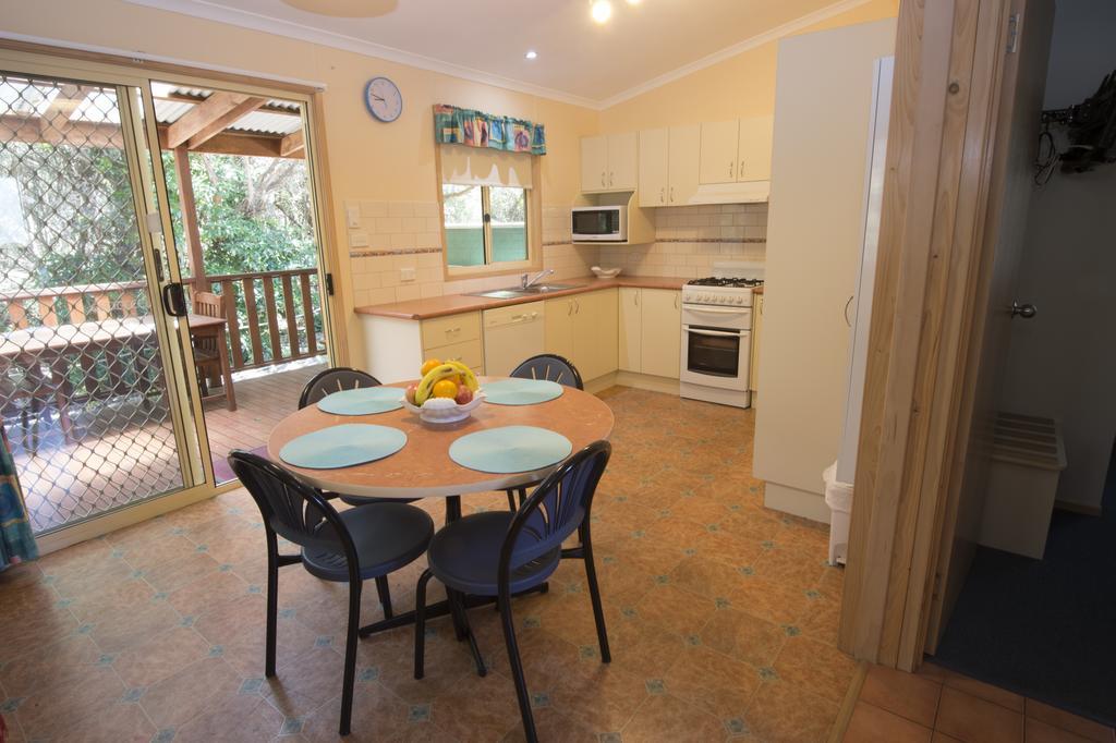 The Lakes Beachfront Holiday Park Lake Tyers Beach Экстерьер фото